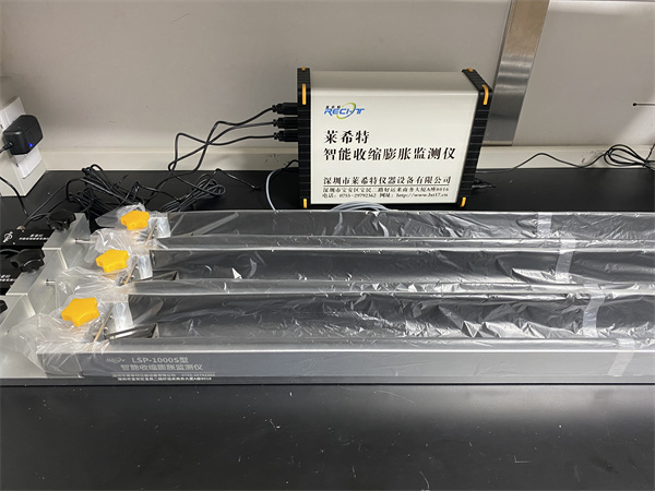 自流平砂漿尺寸變化率測定儀